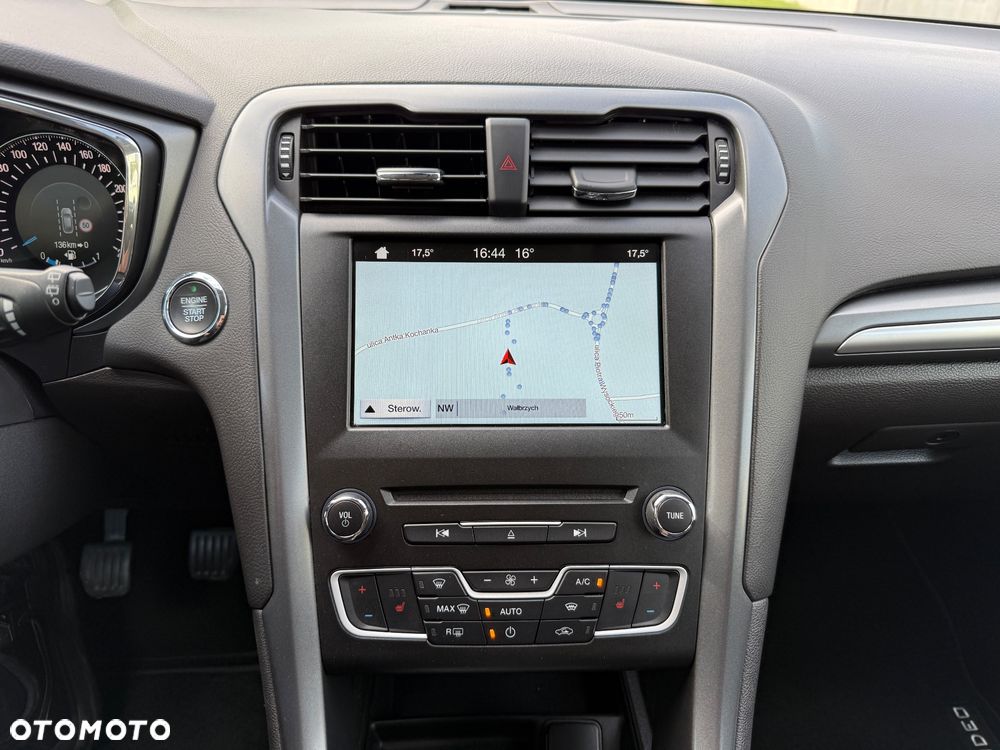 Ford Mondeo SW 1.5 EcoBoost S&S Titanium - 14