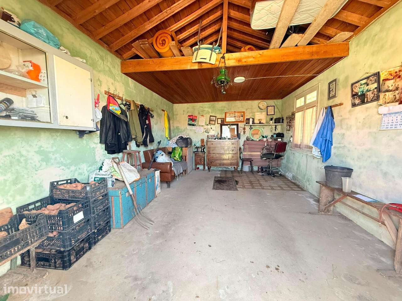 Oportunidade de Investimento | Terreno com Garagem e Grande Potencial - Grande imagem: 3/12