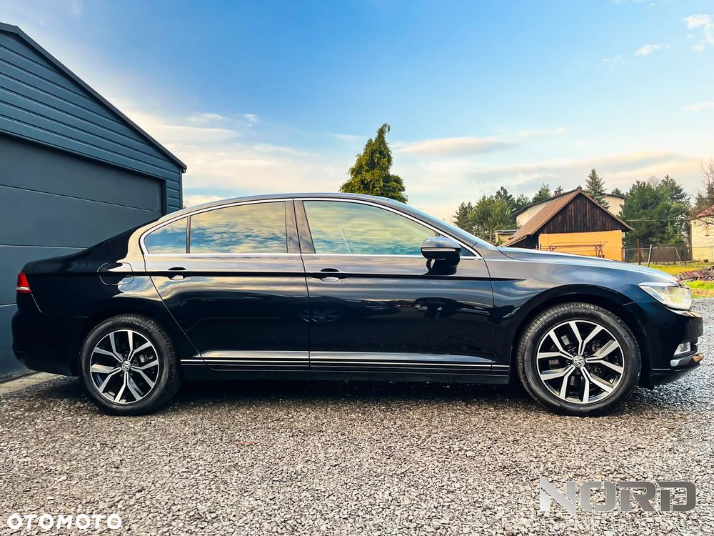 Volkswagen Passat 1.4 TSI BlueMotion Technology DSG Comfortline - 3