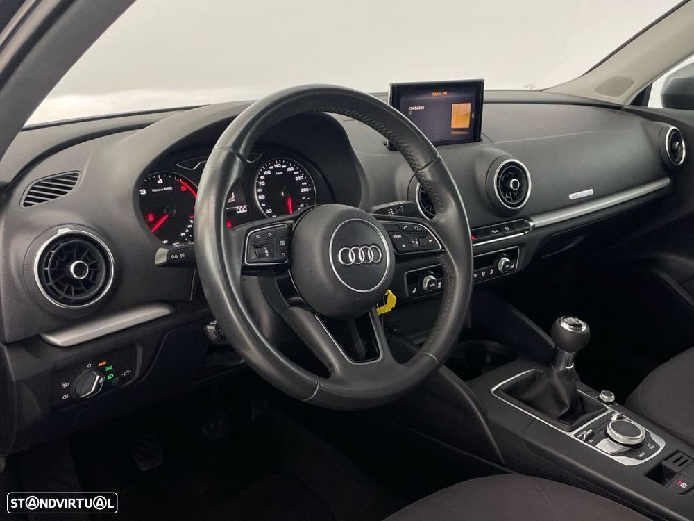 Audi A3 Sportback 1.6 TDI - 16