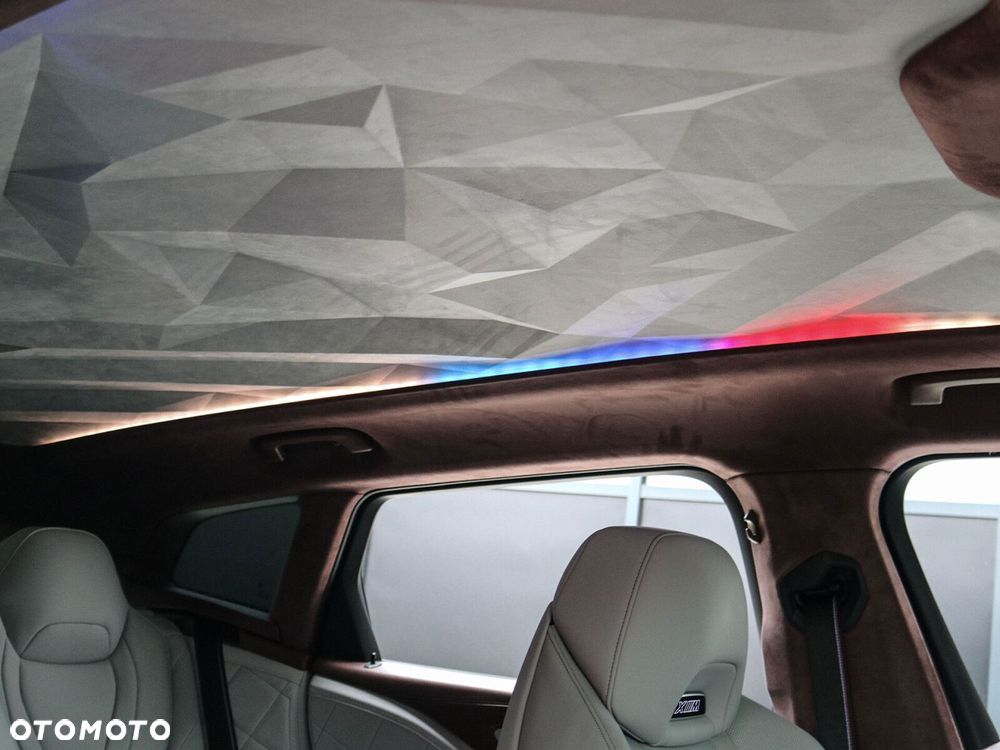 BMW XM - 30