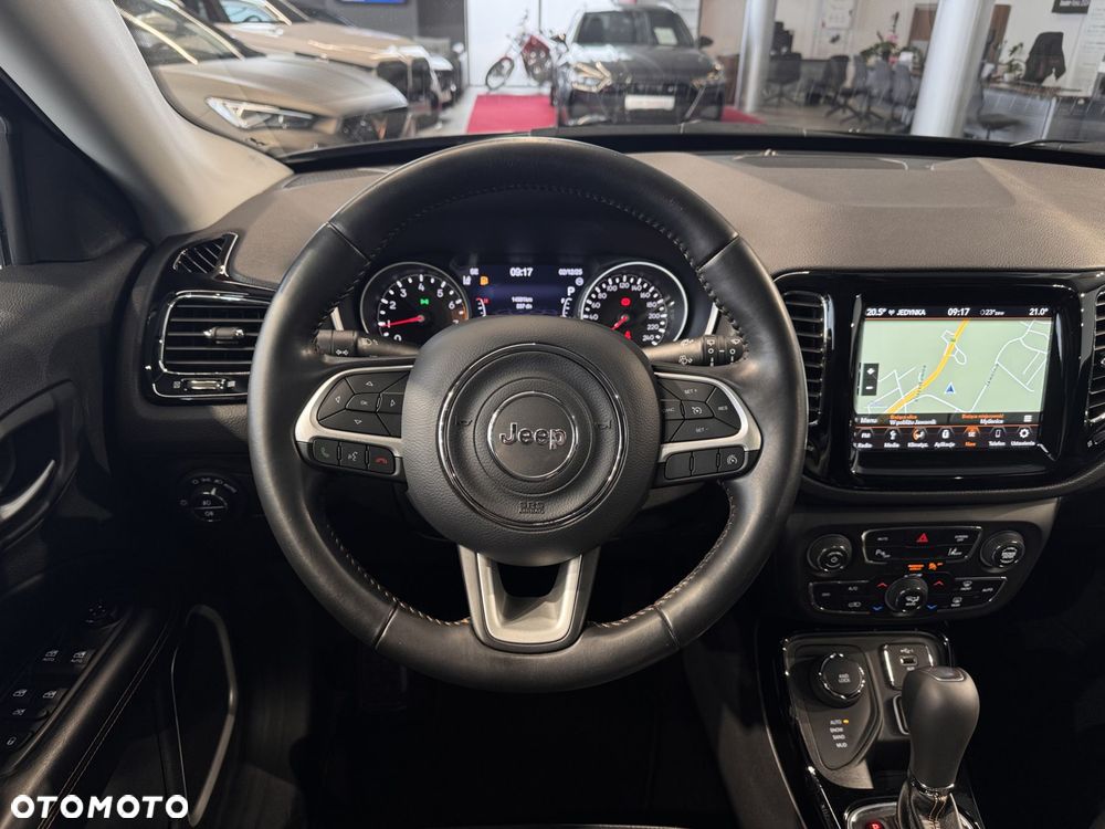 Jeep Compass - 18