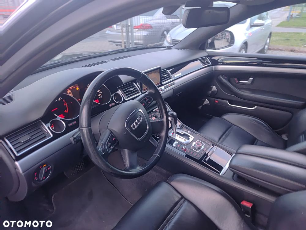 Audi A8 3.0 TDI DPF quattro - 10