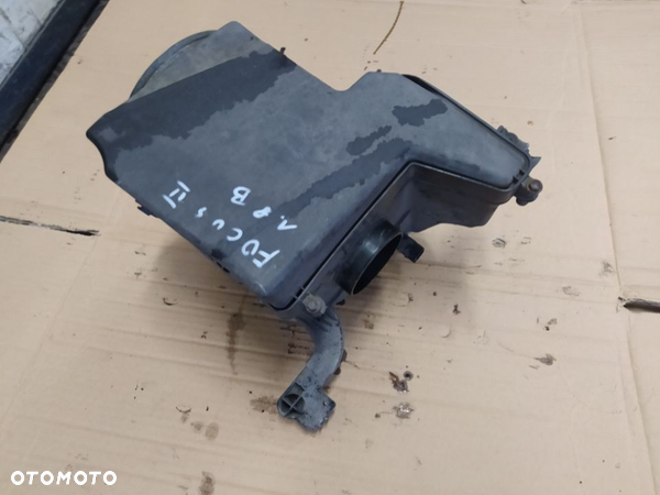 OBUDOWA FILTRA POWIETRZA 1.8 B 16V FOCUS MK2 C-MAX RADOM