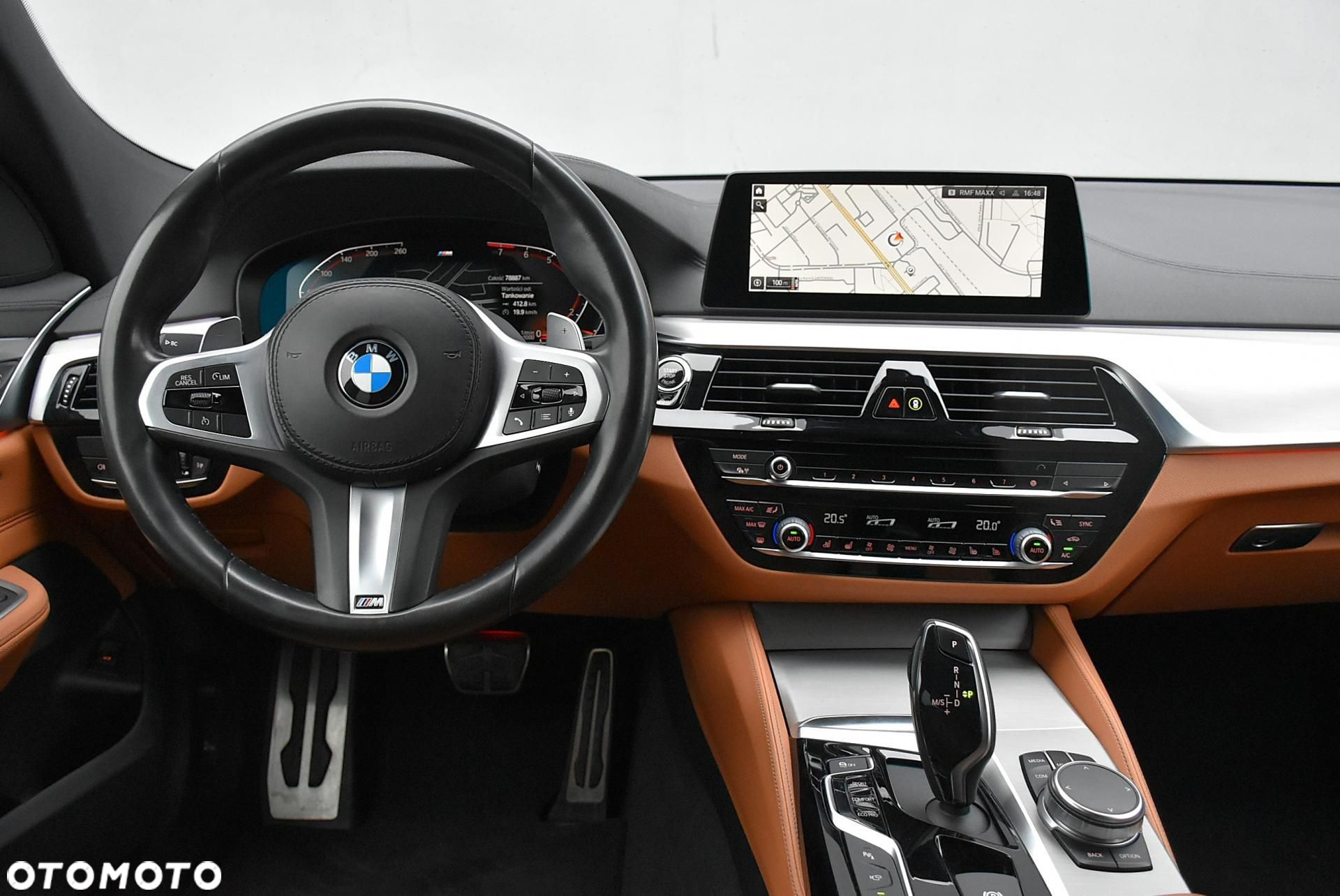 BMW 6GT - 14