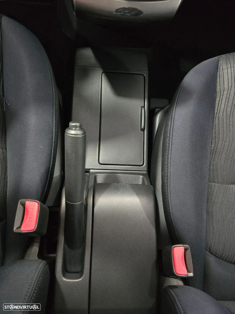 Mazda 5 MZR-CD 2.0 Comfort - 11