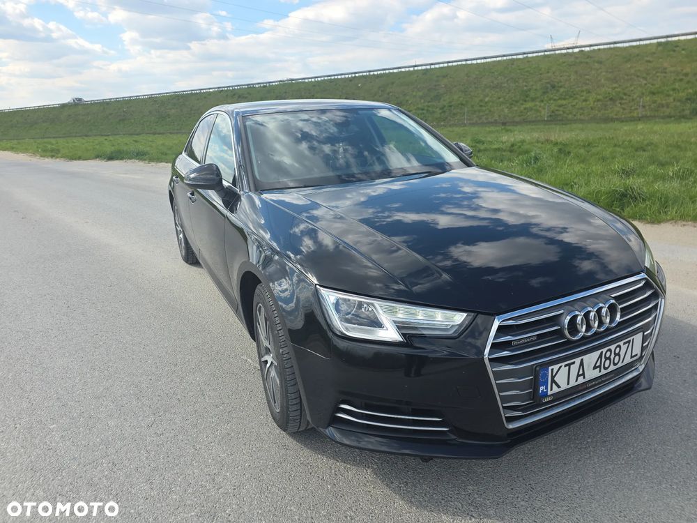 Audi A4 Limousine 2.0 TDI S tronic quattro design - 24
