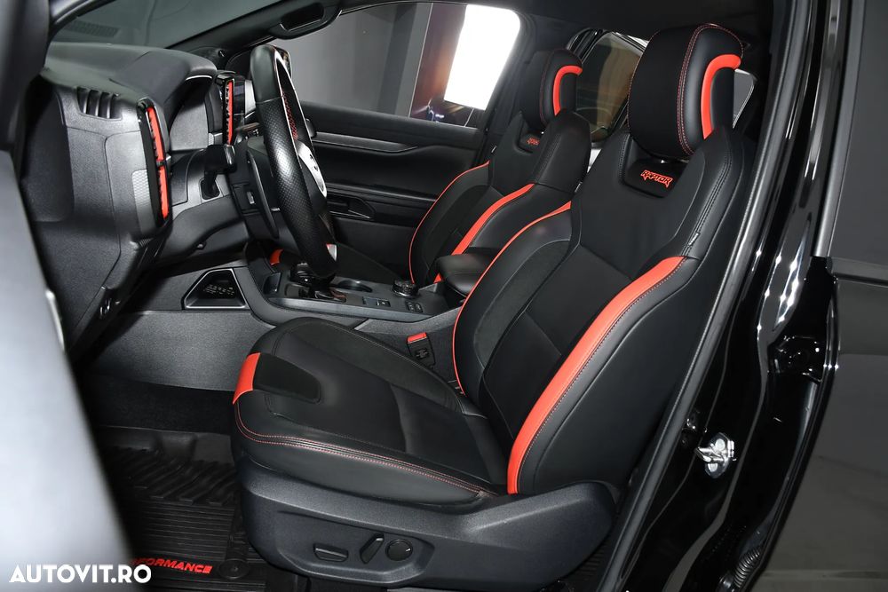 Ford Raptor - 6