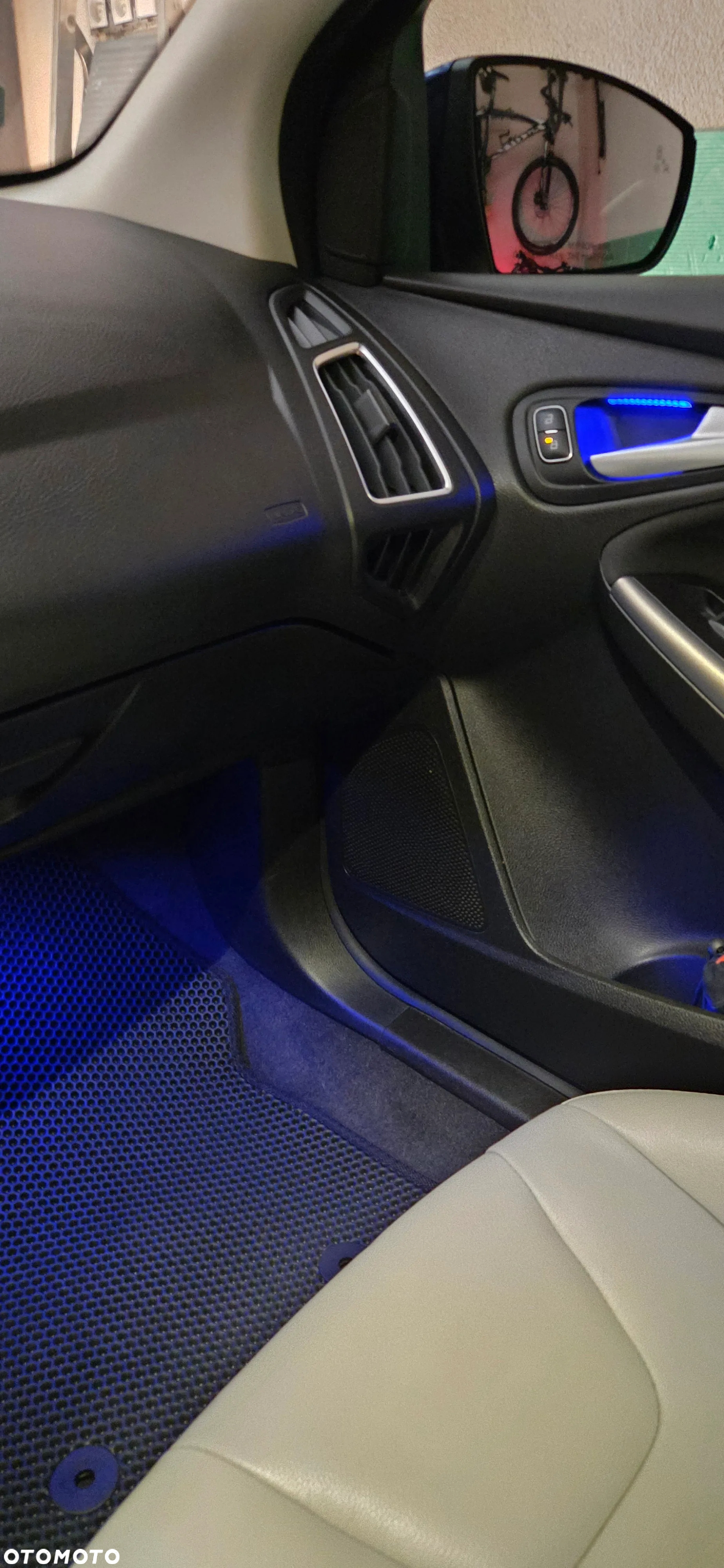 Ford Focus - 20