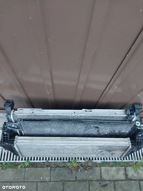 Komplet  chłodnic vw t5 lift biturbo