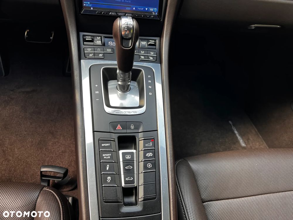 Porsche 911 Carrera S PDK - 13