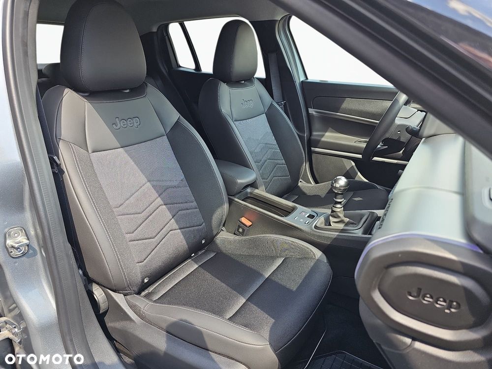 Jeep Avenger 1.2 GSE T3 Summit FWD - 17