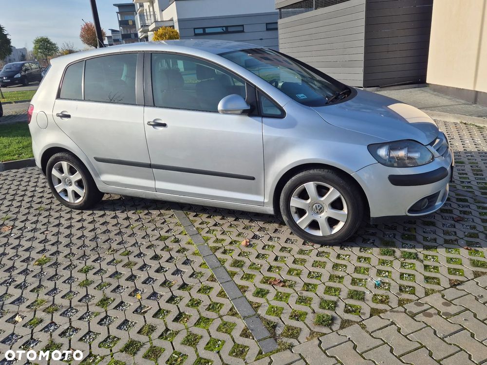 Volkswagen Golf Plus - 1