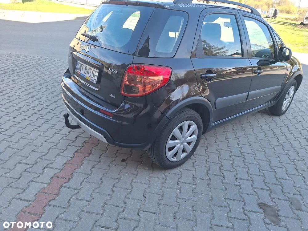 Suzuki SX4 Classic 1.6 VVT 4x4 Style - 19