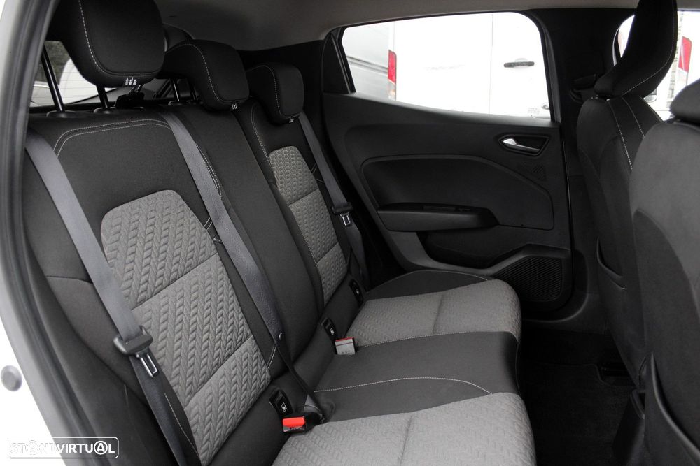 Renault Clio 1.0 TCe Evolution - 21