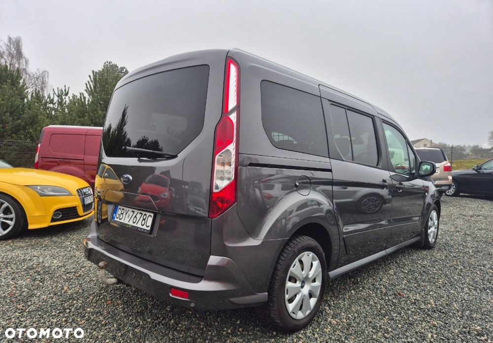 Ford Tourneo Connect Grand - 35