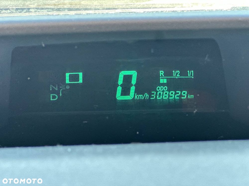 Toyota Prius 1.5 VVT-i Sol - 12