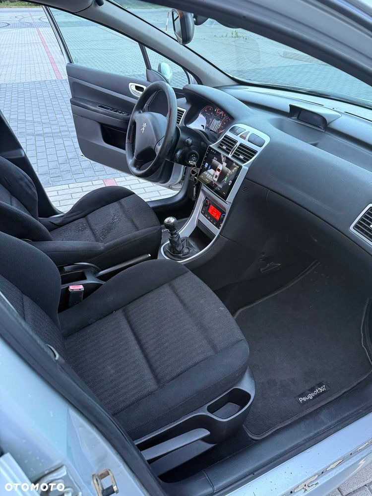 Peugeot 307 2.0 HDi Premium - 15
