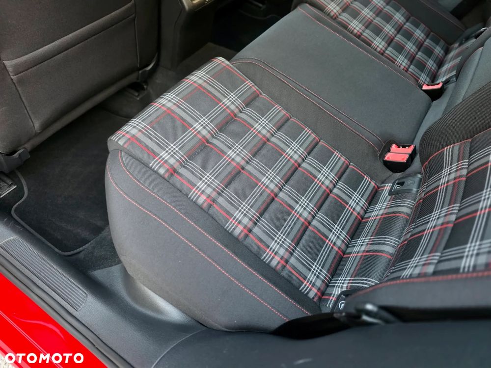 Volkswagen Golf 2.0 TSI BMT GTI - 20