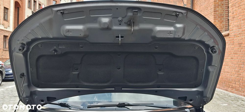 SsangYong/KGM Tivoli e-XGi 160 2WD Sapphire - 37