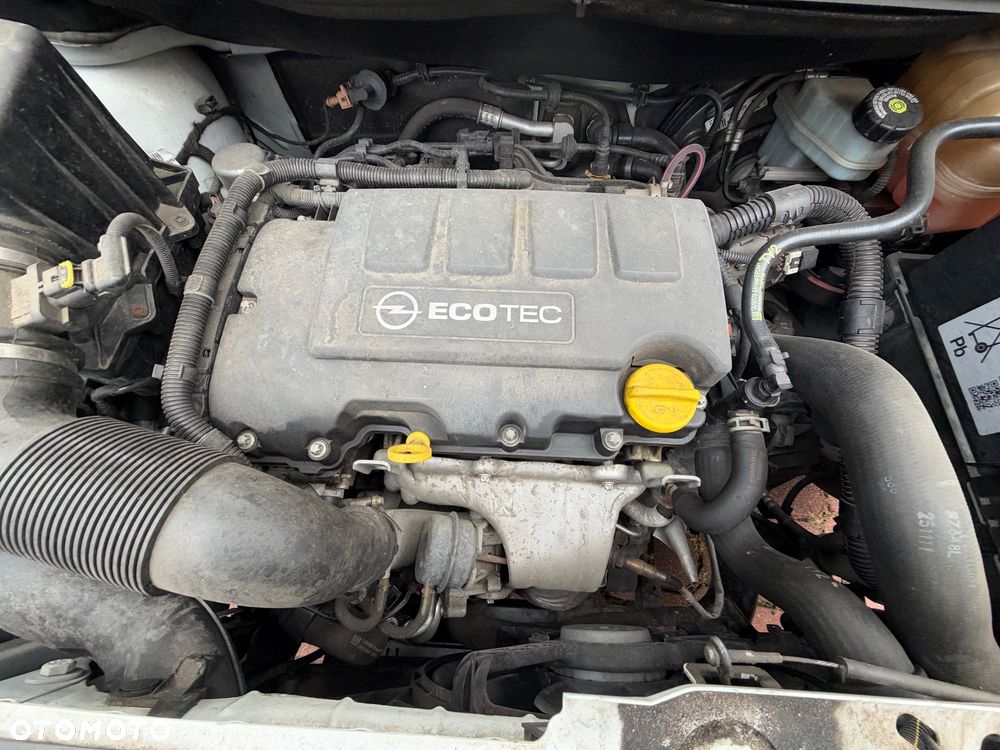 Opel Meriva - 26