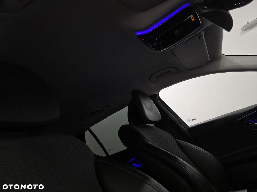 Mercedes-Benz Klasa C 220 d 9G-TRONIC - 28