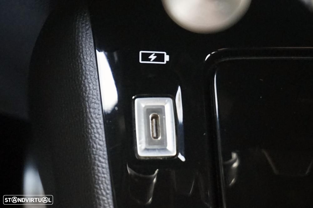 Peugeot 2008 1.2 PureTech GT Line - 29