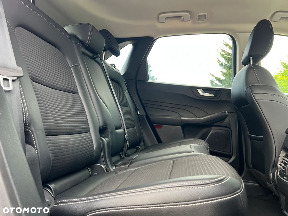Ford Kuga 2.5P PHEV FWD Titanium X - 14