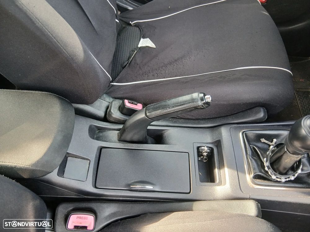 Mitsubishi Lancer - 6