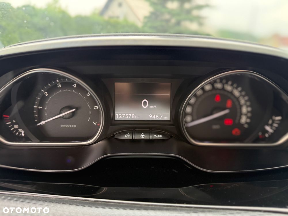 Peugeot 2008 1.6 VTi Allure - 14