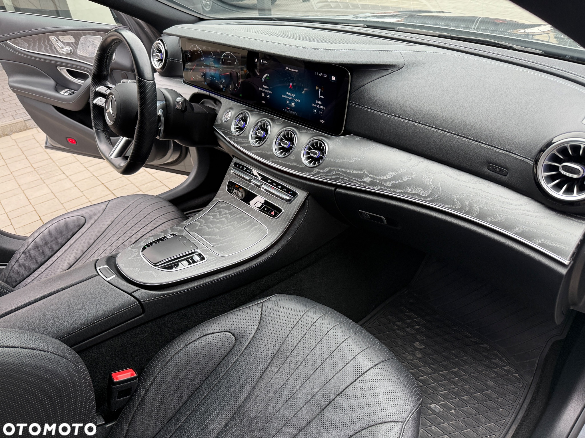 Mercedes-Benz CLS 400 d 4-Matic AMG - 28