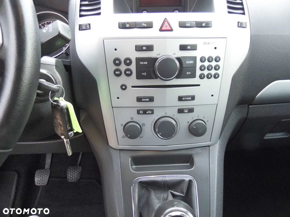 Opel Zafira 1.8 Design Edition - 26