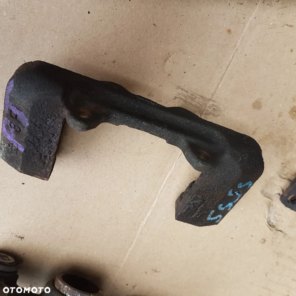 piasta abs czop bęben tarcza kotwiczna osłona błotna tył zawieszenie yaris 06-20r - 17