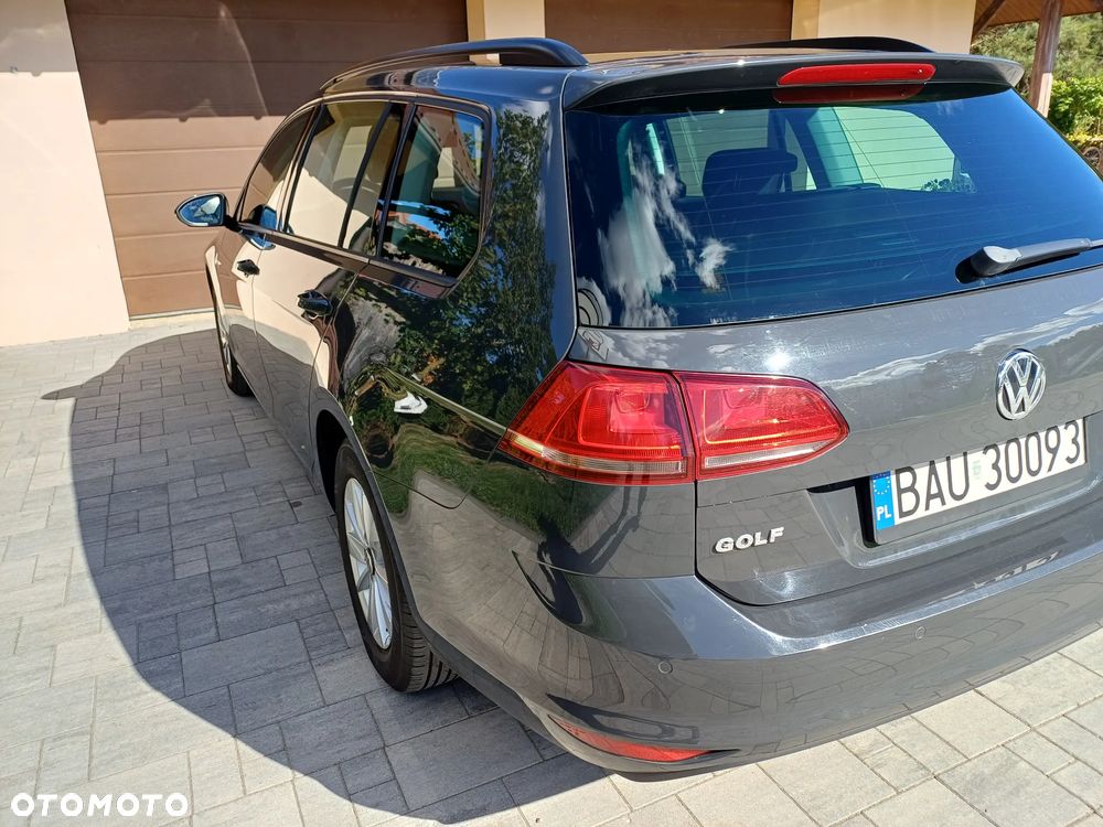 Volkswagen Golf - 4