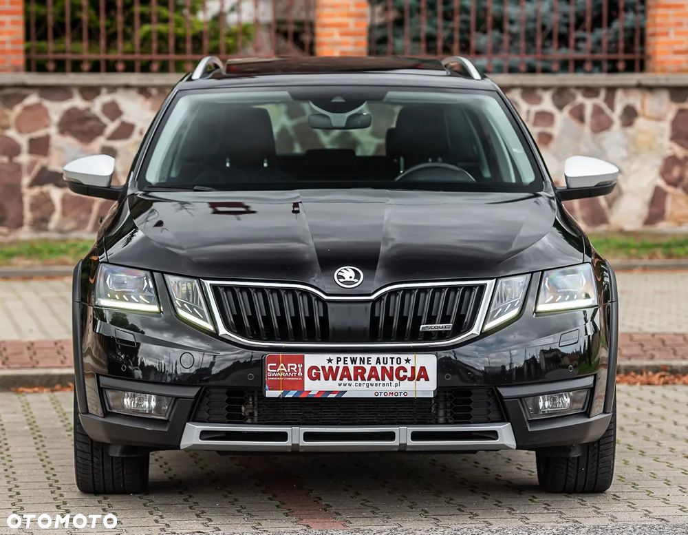 Skoda Octavia Scout 2.0 TDI 4x4 DSG - 10