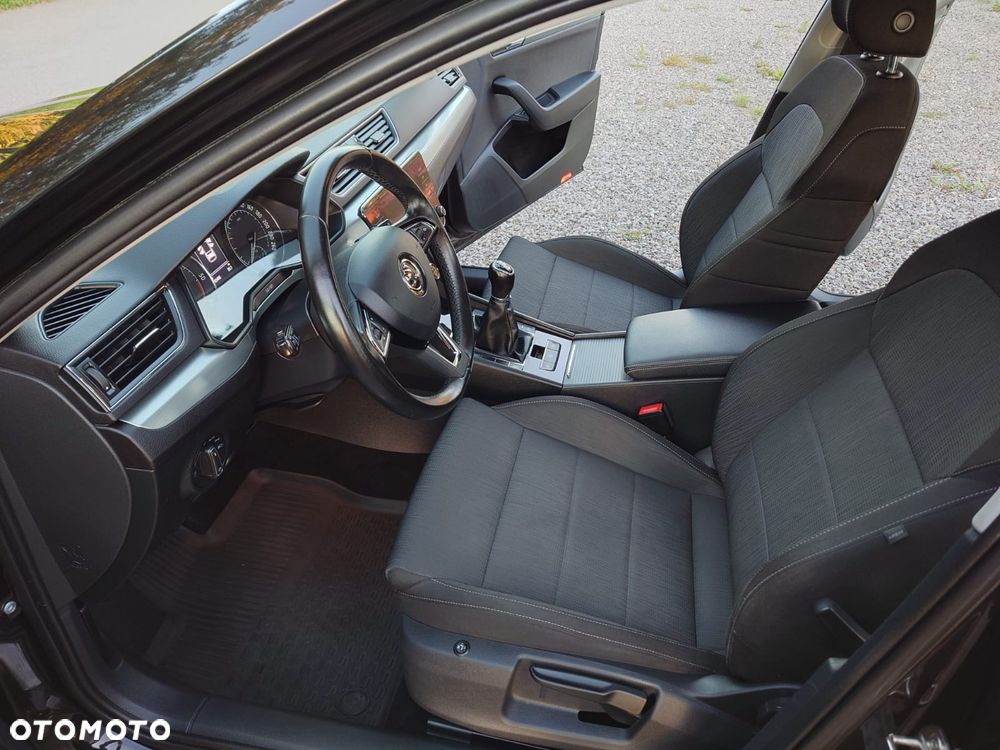 Skoda Superb 2.0 TDI Ambition - 12