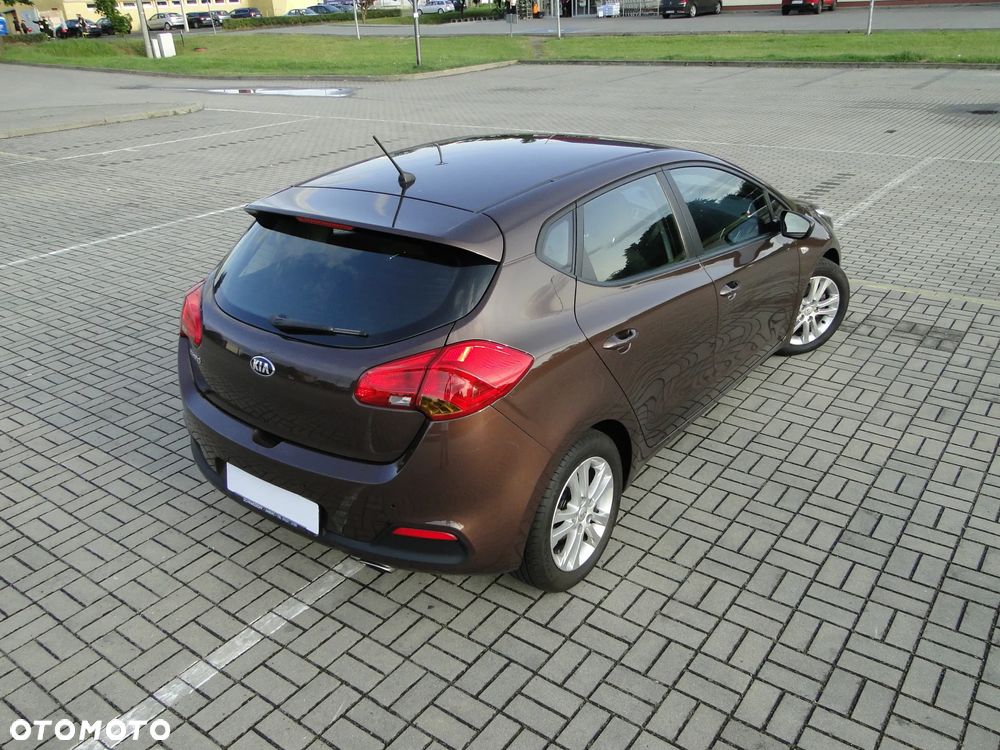 Kia Ceed - 5