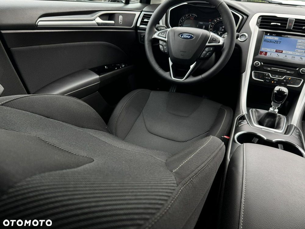 Ford Mondeo 2.0 TDCi Titanium - 24