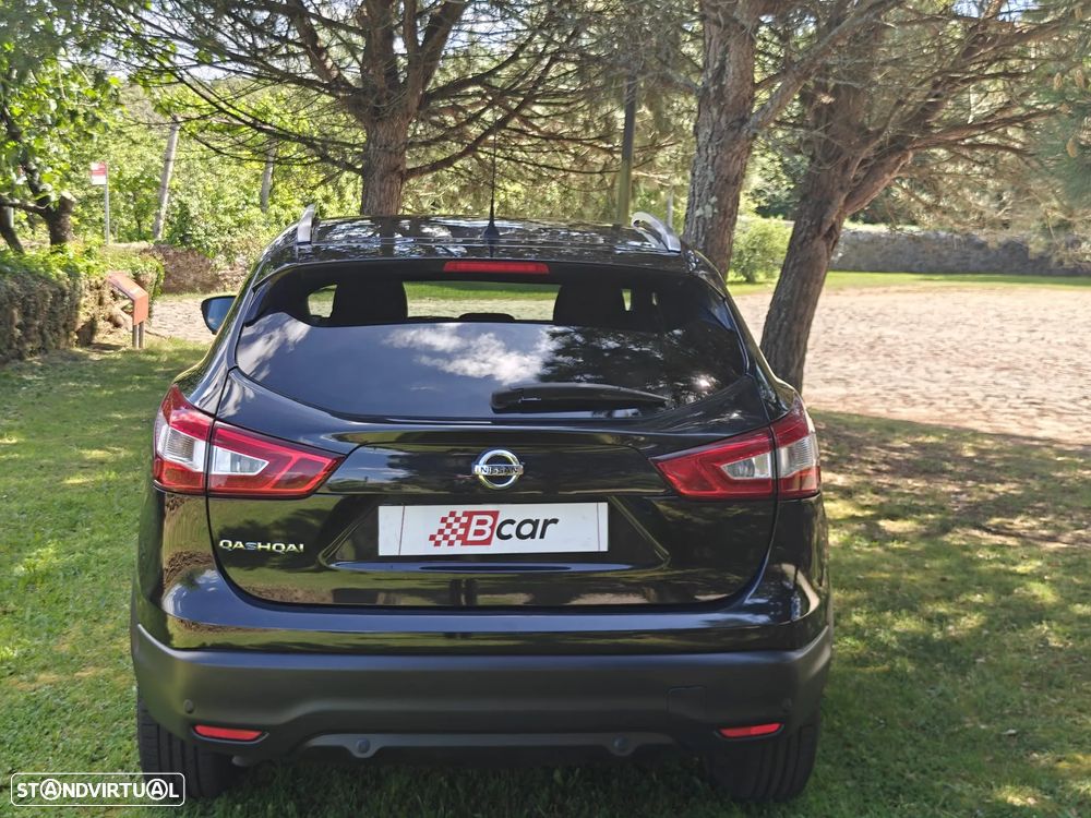 Nissan Qashqai 1.5 dCi N-Connecta 18 - 11