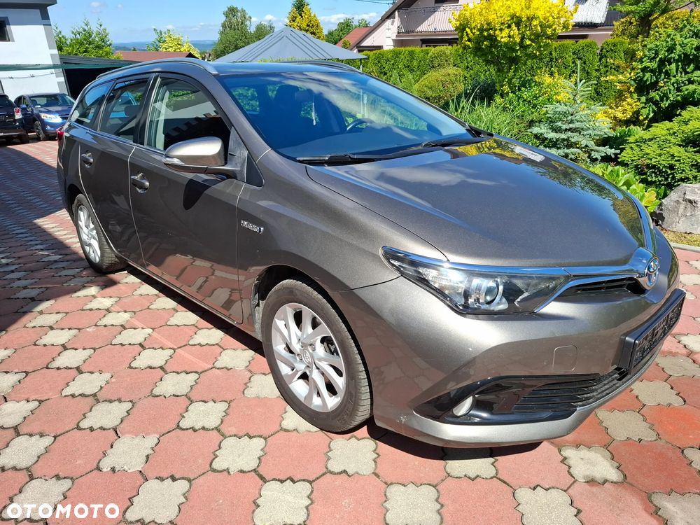 Toyota Auris - 5