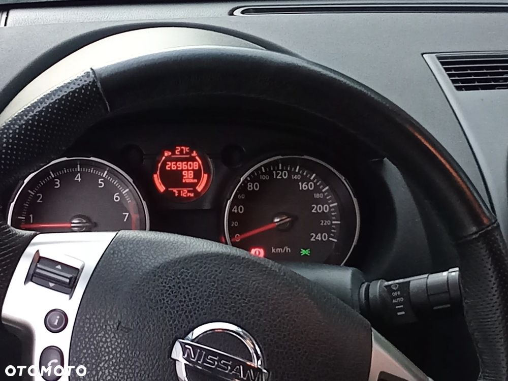 Nissan Qashqai 2.0 Lounge - 2