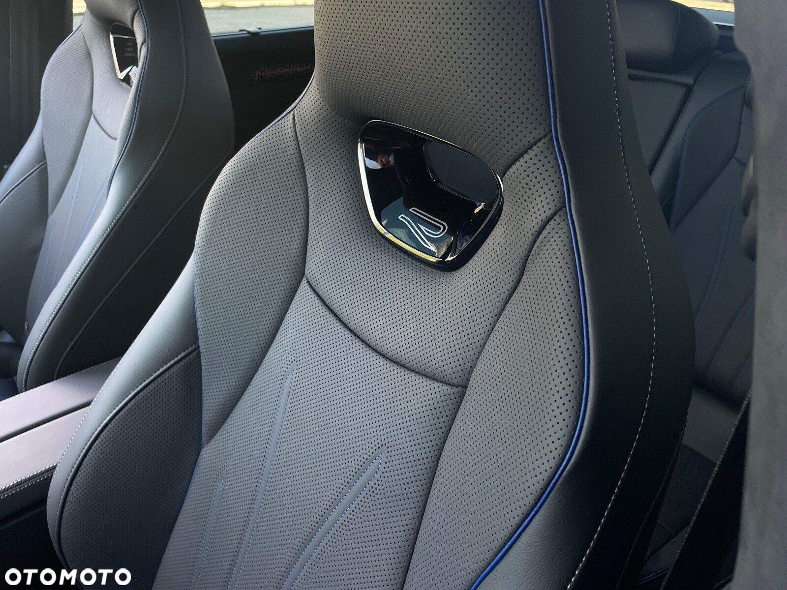 Volkswagen Passat - 17