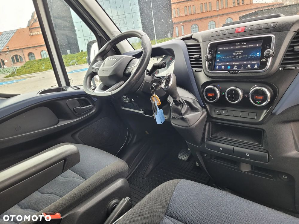 Iveco Daily - 22