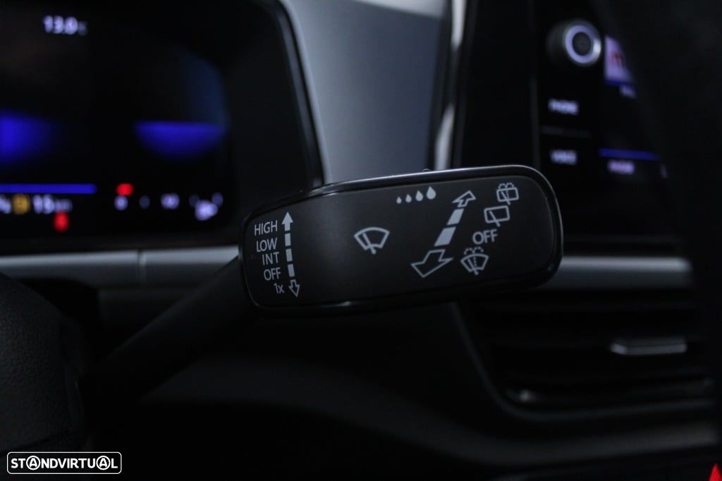 VW T-Roc 1.0 TSI Life - 25