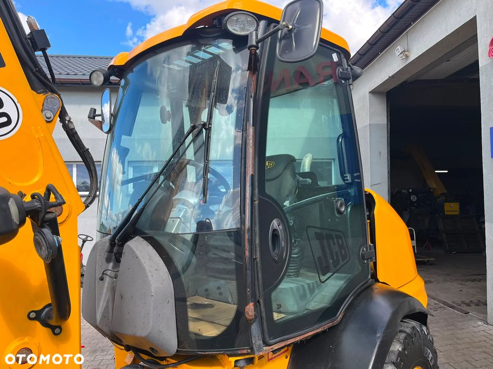 JCB TM220 FM - 8