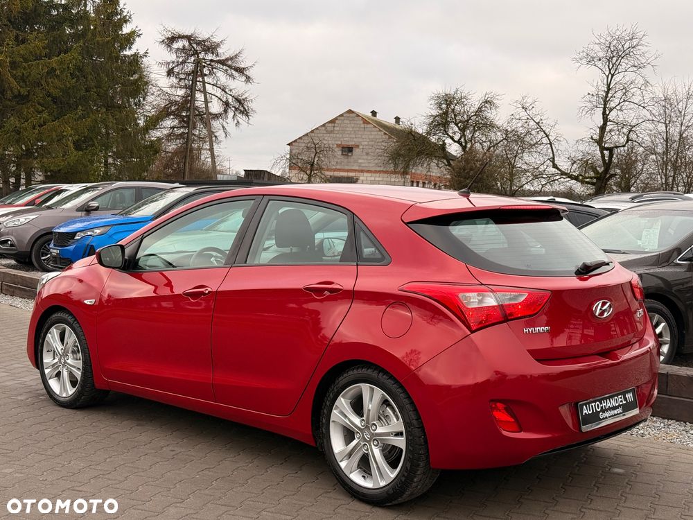 Hyundai i30 1.4 Passion - 36