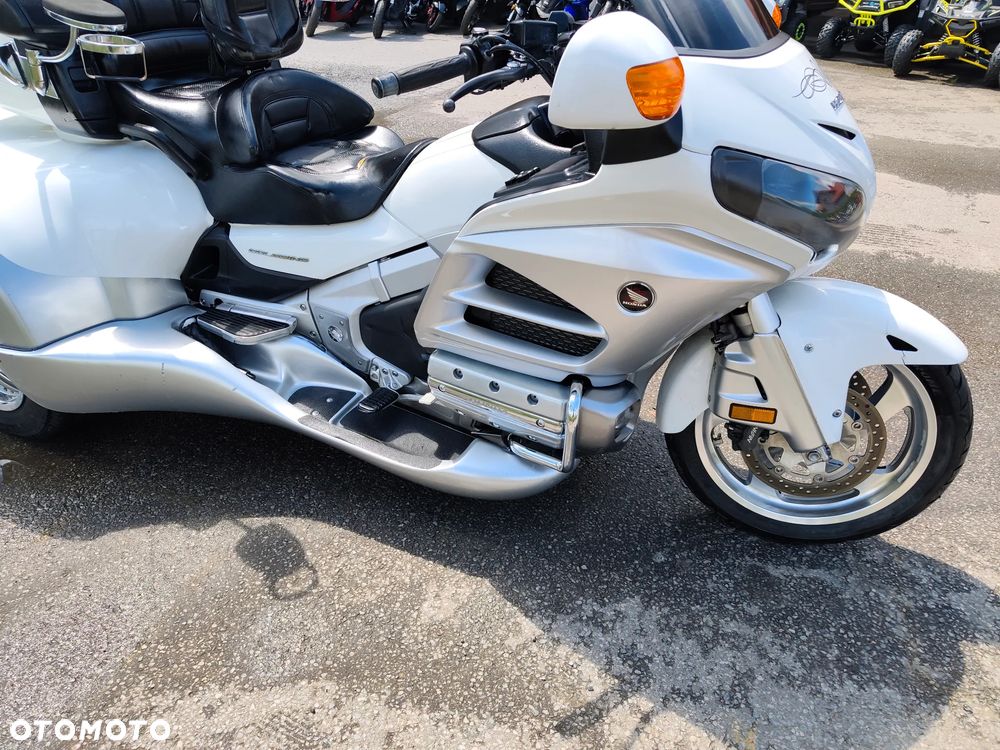Honda GL - 18