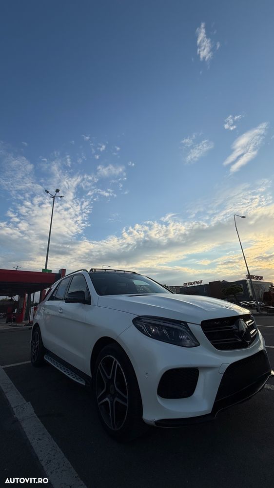 Mercedes-Benz GLE - 17