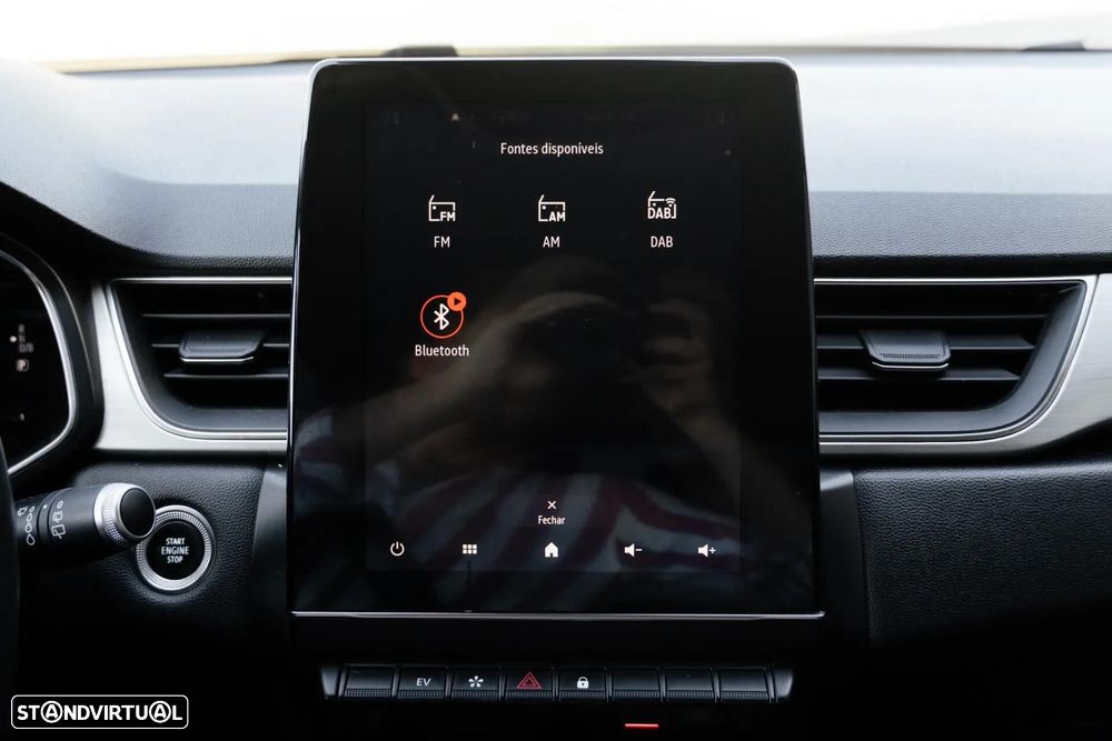 Renault Captur 1.8 E-Tech Full Hybrid Techno - 18