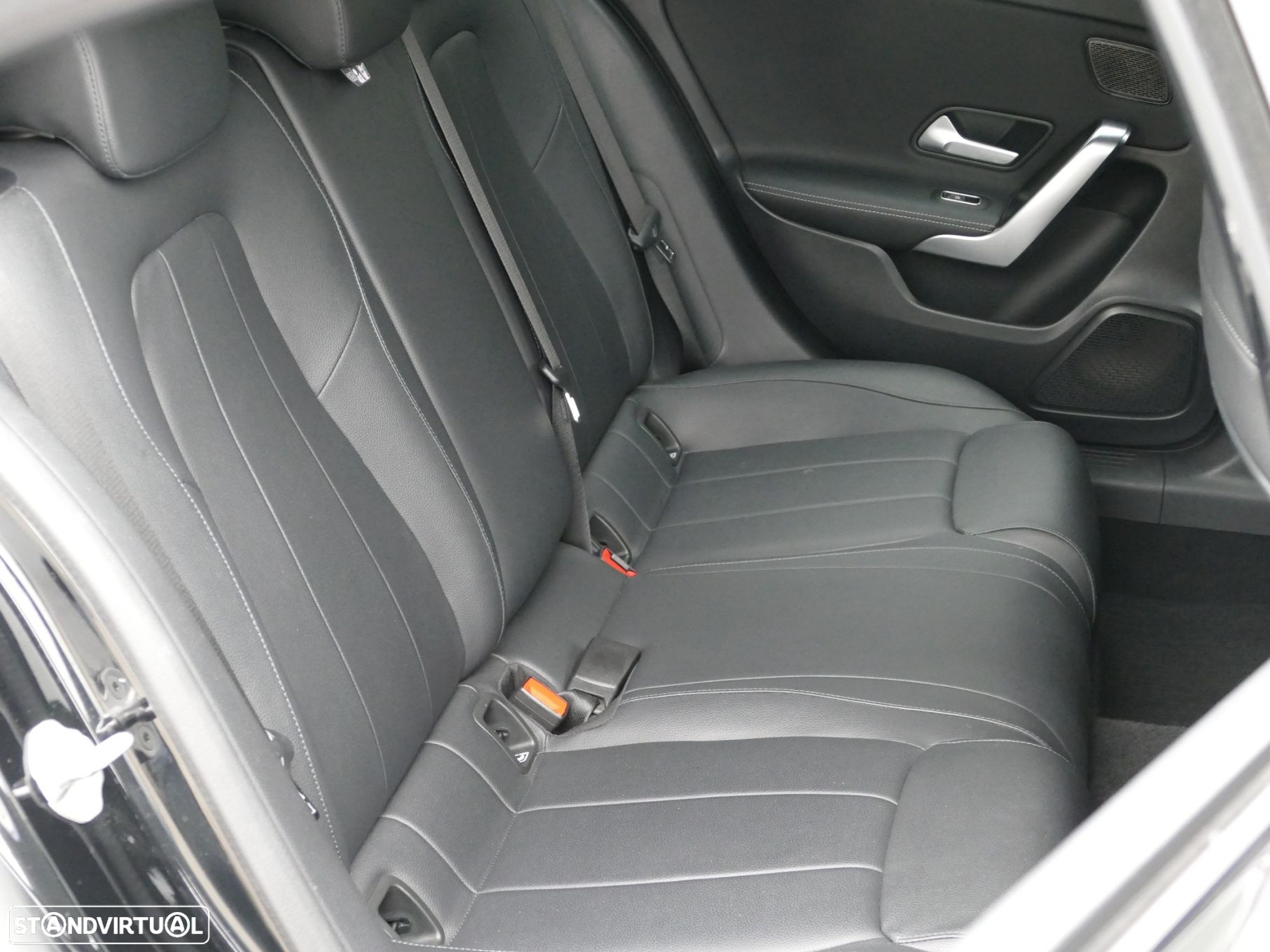 Mercedes-Benz A 250 e Progressive - 32